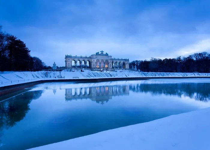 Schoenbrunn Palace Luxury 5 Min Walk Appartement